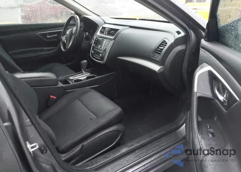 2017 Nissan Altima 2.5 Sv z USA, uszkodzony, nr VIN 1N4AL3AP7HC260789